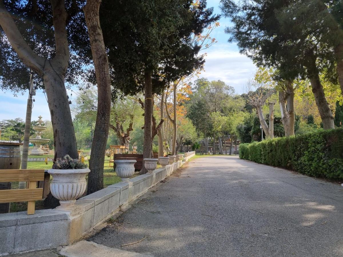 Bungalow Nomad Felicitat Villa L' Escala Екстериор снимка